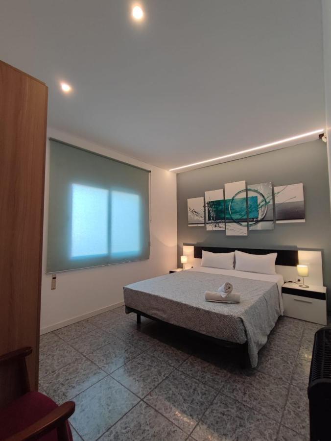 Lg Big Flat Barcelona Apartment Badalona Exterior photo